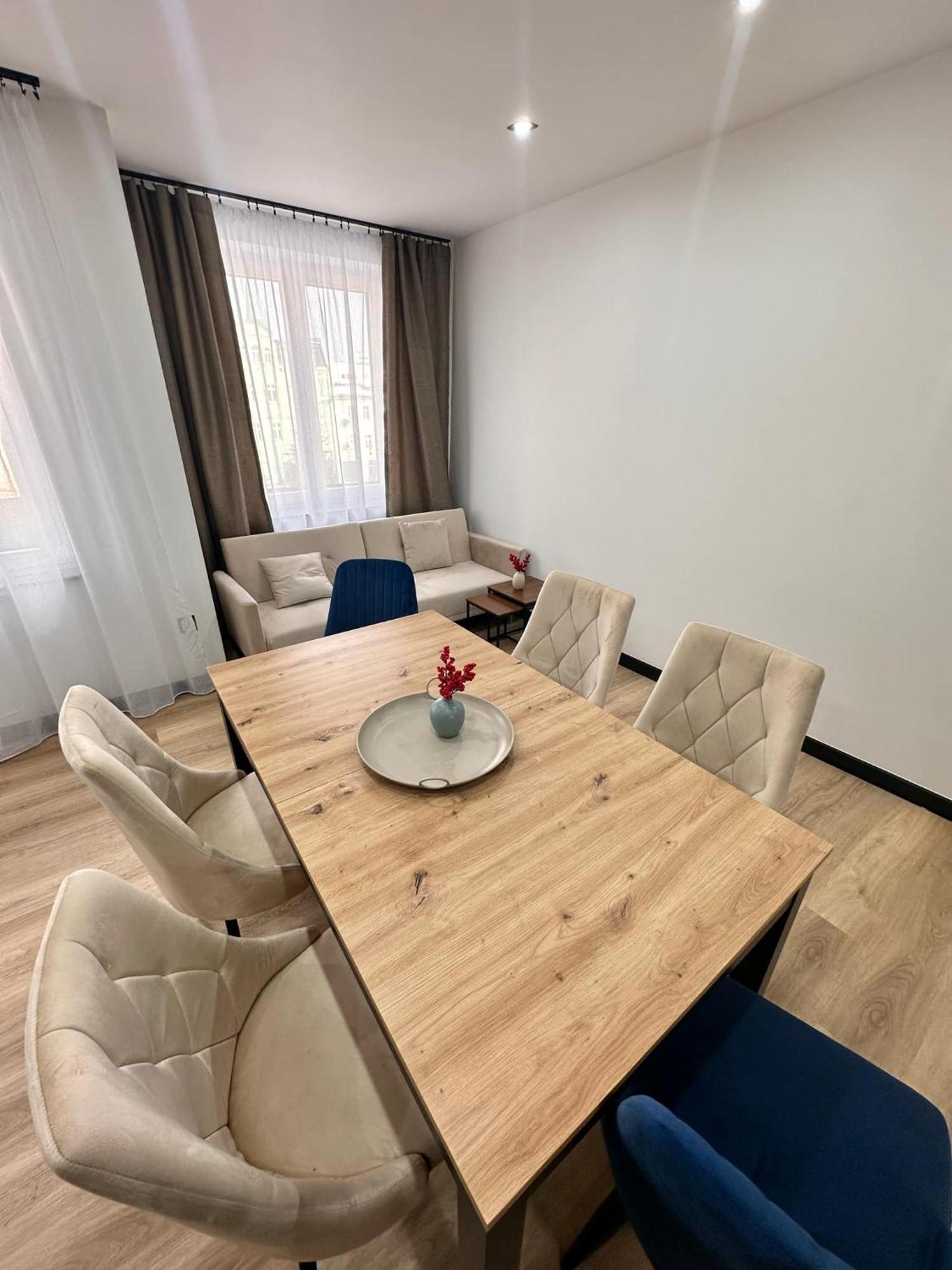 Apartament W Rynku - Duszniki- Zdroj Lägenhet Duszniki Zdrój Exteriör bild